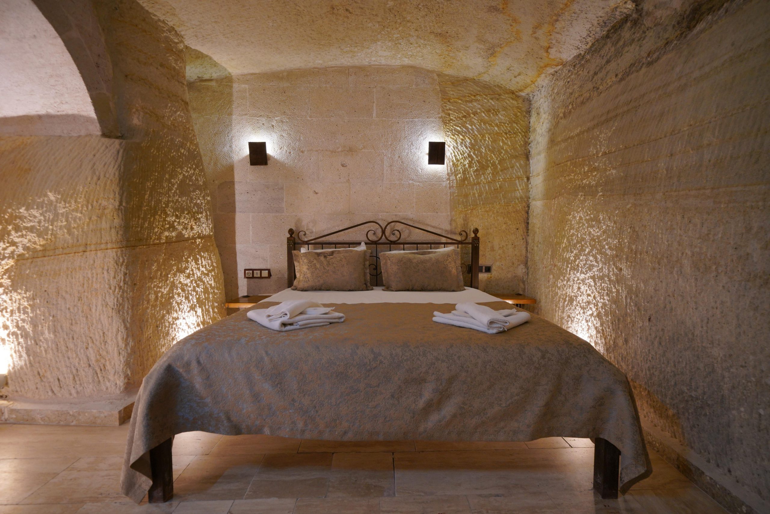 Family Cave Room